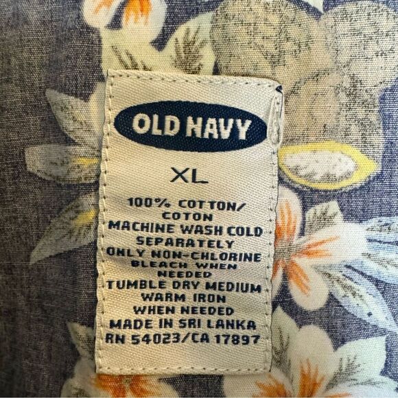 Old Navy Hawaiian Button Down Short Sleeve 100% Cotton Shirt Men’s Size XL - Picture 4 of 6
